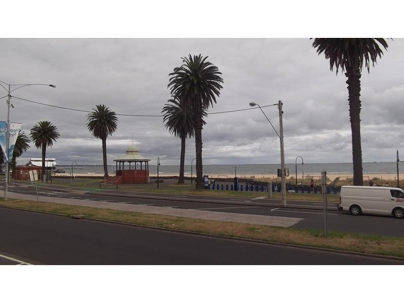 102/89 Beach Street, Port Melbourne VIC 3207