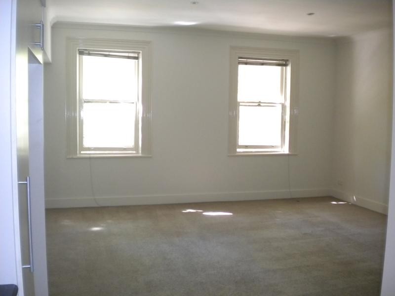 6/20 Somerset Place, Melbourne VIC 3000