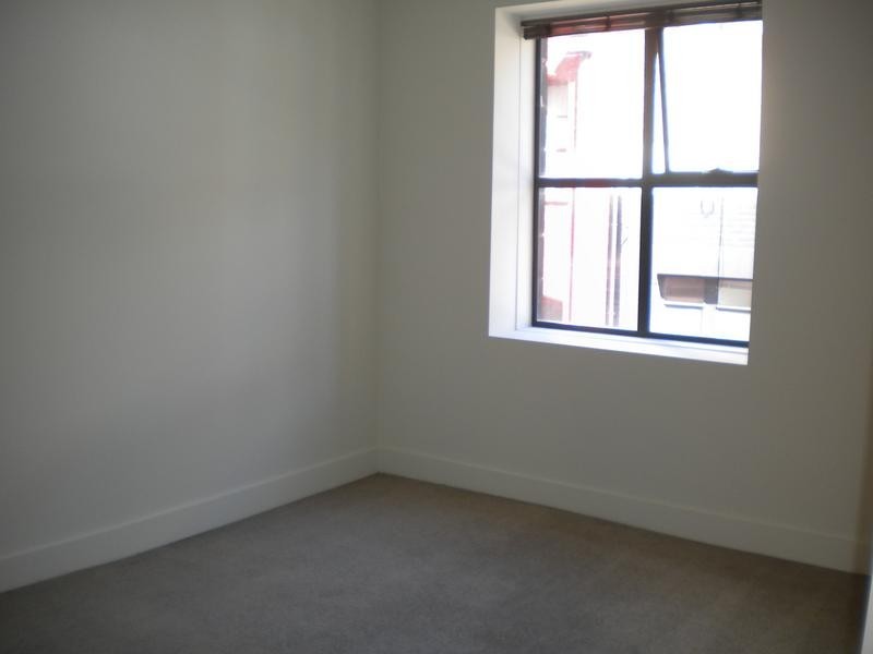 6/20 Somerset Place, Melbourne VIC 3000