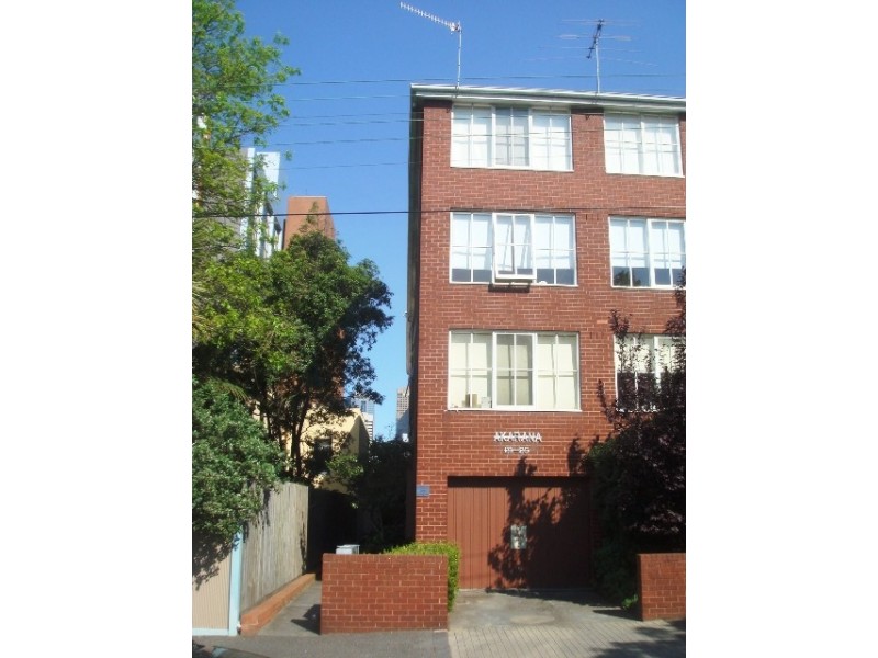 2/21 Powlett Street, East Melbourne VIC 3002