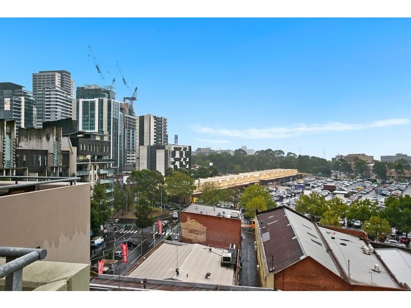1018/118 Franklin Street, Melbourne VIC 3000