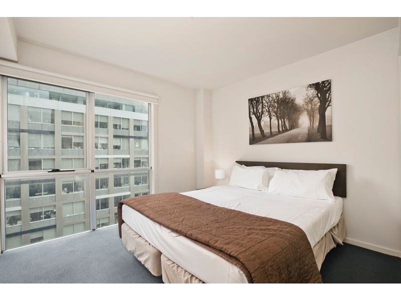 1402/325 Collins Street, Melbourne VIC 3000