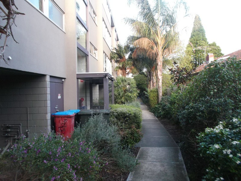 16/60 Chomley Street, Prahran VIC 3181