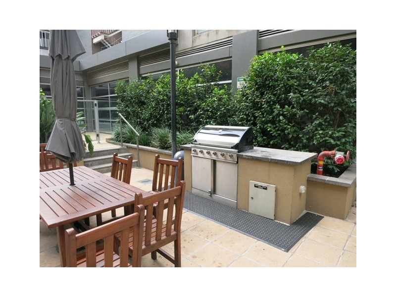 1108/68 Latrobe Street, Melbourne VIC 3000