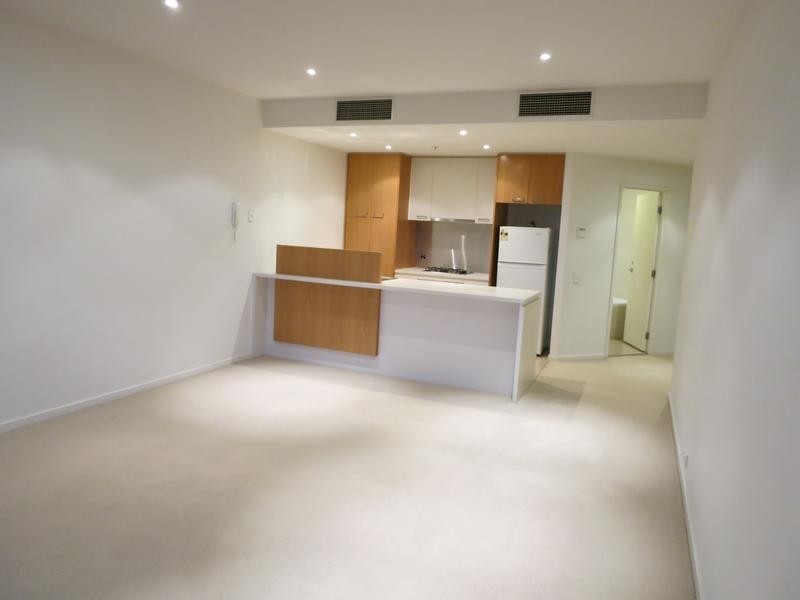 504/5 Caravel Lane, Docklands VIC 3008