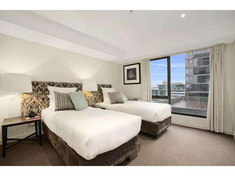 1331/572 St Kilda Road, Melbourne VIC 3000