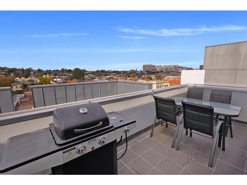 304/92 Kinkora Road, Hawthorn VIC 3122