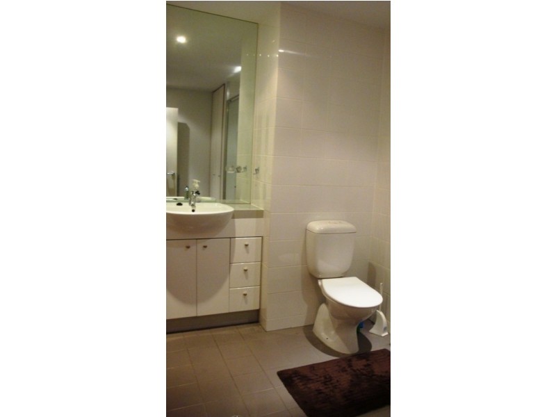 909/422 Collins Street, Melbourne VIC 3000