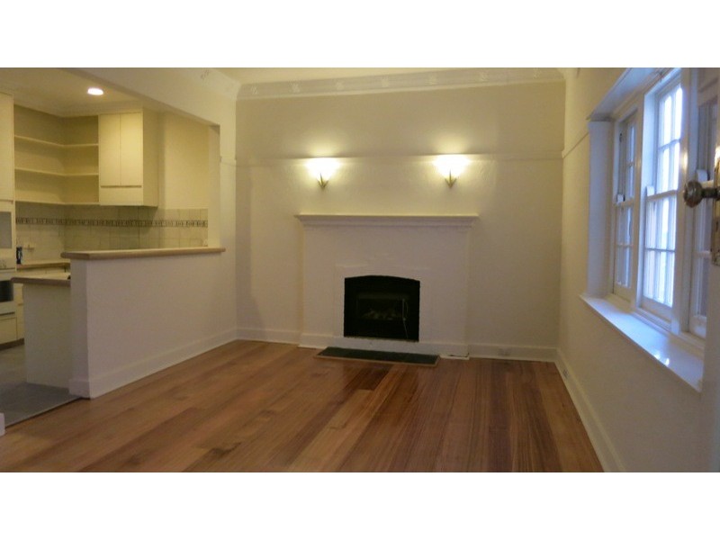 4/100 Hotham Street, East Melbourne VIC 3002