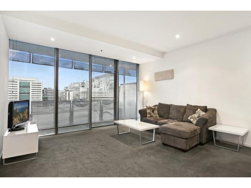 1004/620 Collins Street, Melbourne VIC 3000
