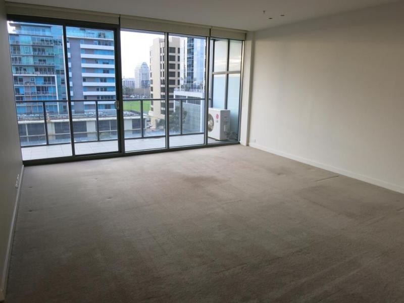 604/55 Queens Road, Melbourne VIC 3000