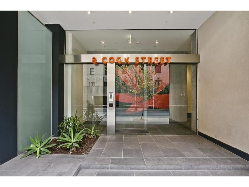 22/8 Cook Street, Southbank VIC 3006