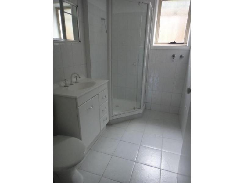 2/20 Brighton Street, Flemington VIC 3031