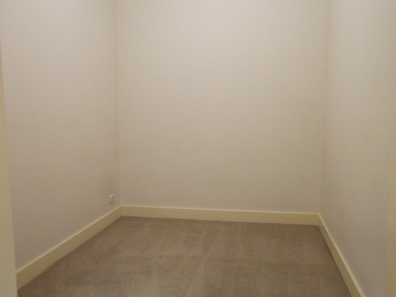 1/20 Somerset Place, Melbourne VIC 3000