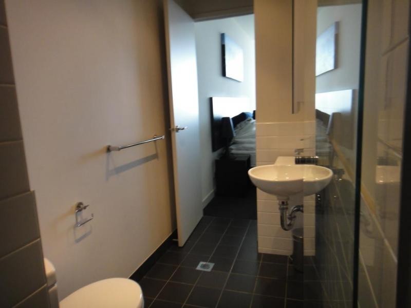 1229/43 Therry Street, Melbourne VIC 3000