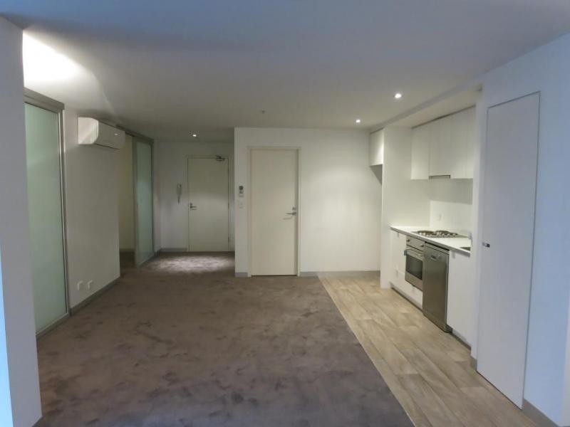 B202/19 Pickles Street, Port Melbourne VIC 3207