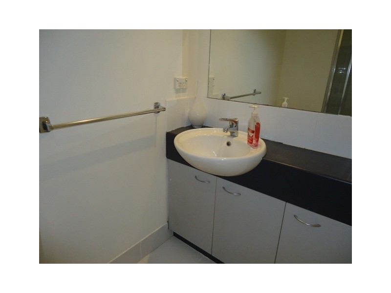 816/528 Swanston Street, Carlton VIC 3053