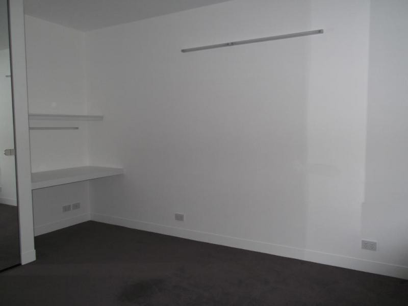 1710/31 Abeckett Street, Melbourne VIC 3000