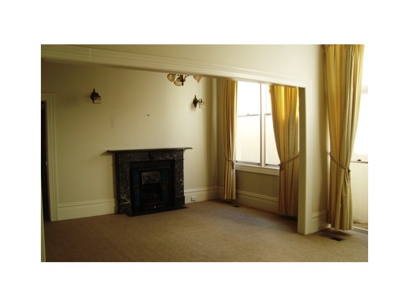 142 Simpson Street, East Melbourne VIC 3002