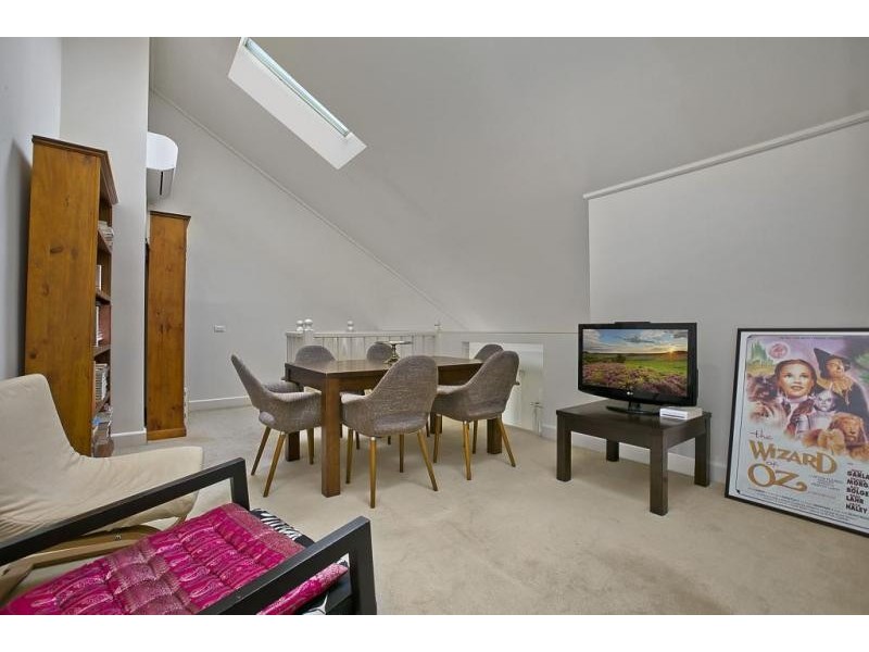 37B/211 Wellington Parade South, East Melbourne VIC 3002