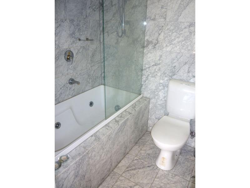 1007/118 Franklin Street, Melbourne VIC 3000