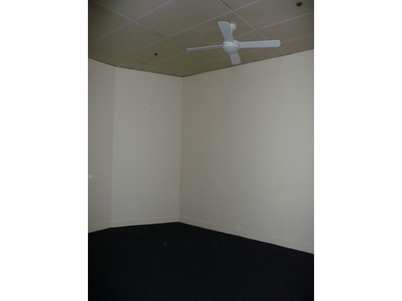 1/221 Pelham Street, Carlton VIC 3053