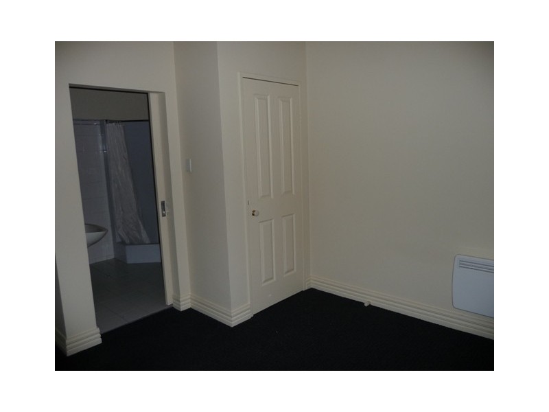 1/221 Pelham Street, Carlton VIC 3053