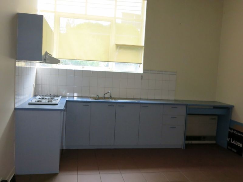 1/221 Pelham Street, Carlton VIC 3053