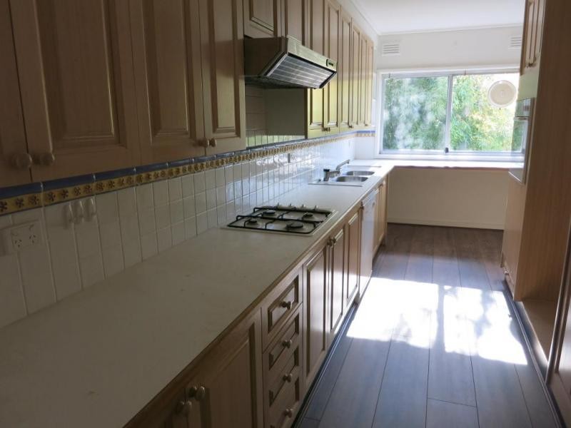 9/168 Toorak Road West, South Yarra VIC 3141