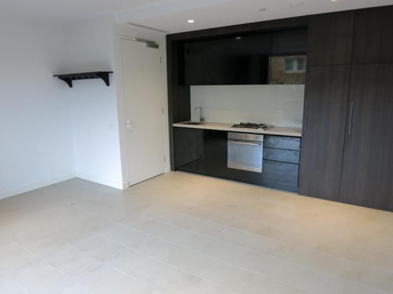 108/74 Queens Road, Melbourne VIC 3004