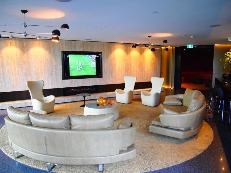 108/74 Queens Road, Melbourne VIC 3004