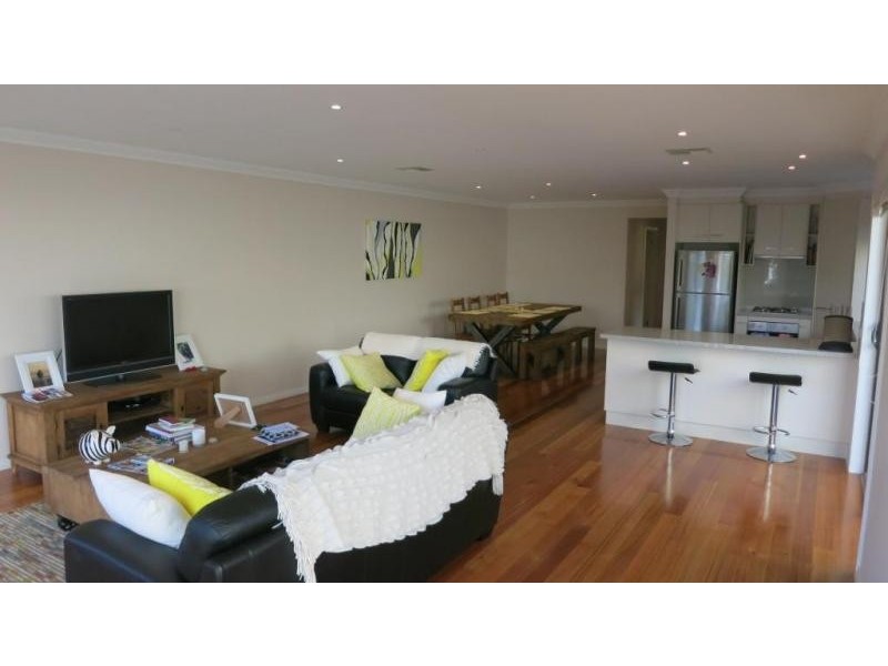 35 Seves Street, Altona VIC 3018