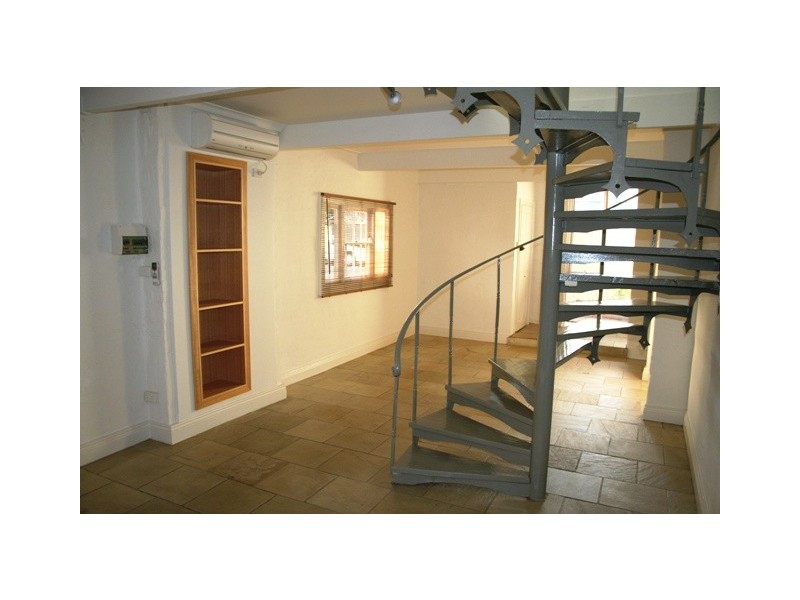 24 Rowena Parade, Richmond VIC 3121