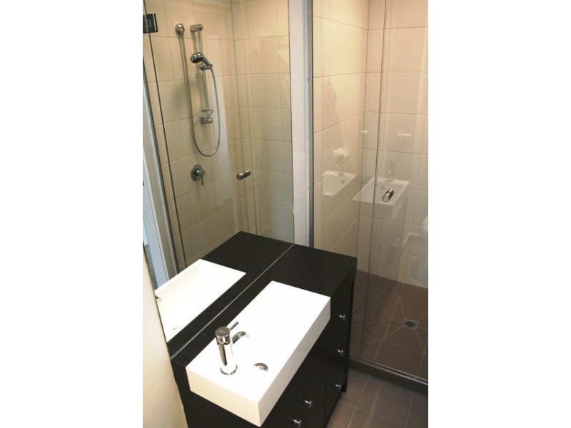 24 Rowena Parade, Richmond VIC 3121