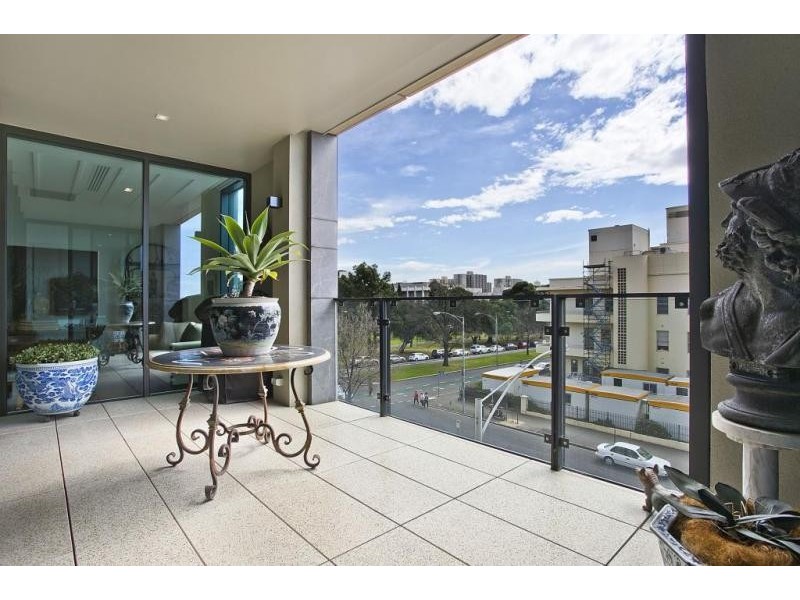 201/150 Clarendon Street, East Melbourne VIC 3002