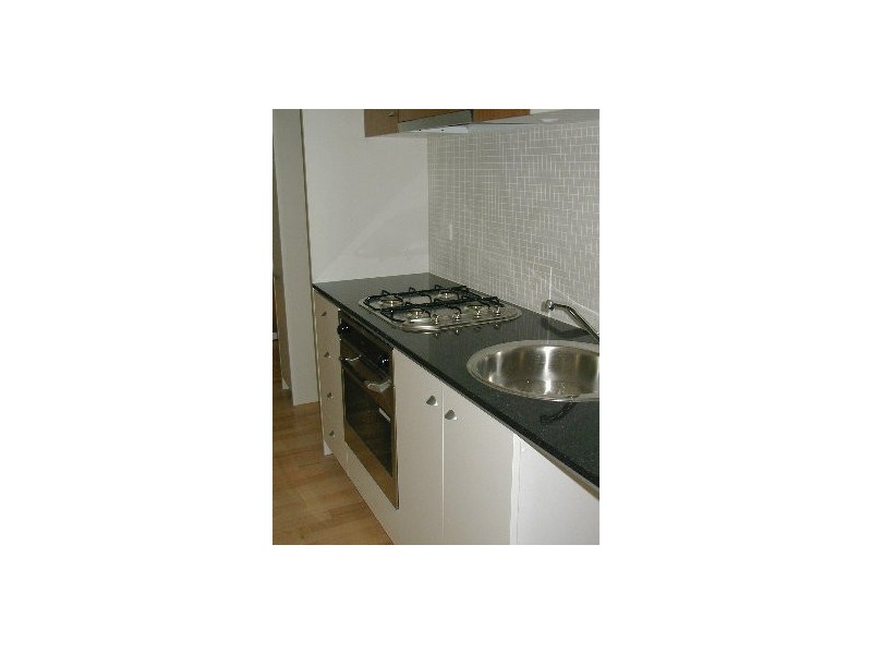 110/166 Wellington Parade, East Melbourne VIC 3002