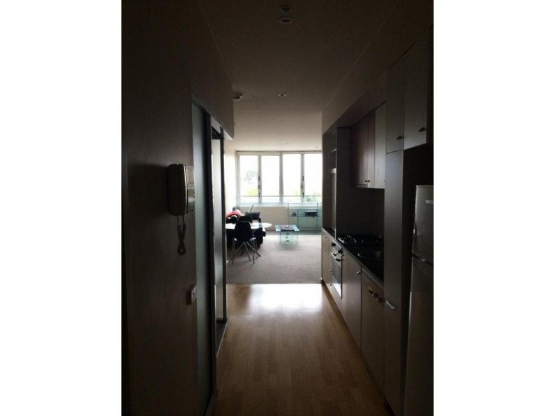 506/166 Wellington Parade, East Melbourne VIC 3002