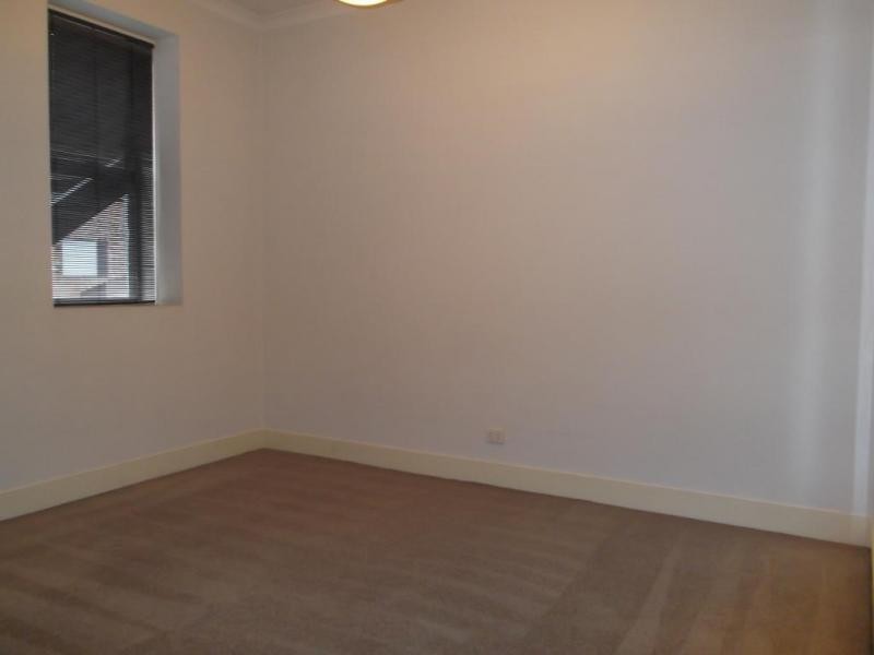 3/20 Somerset Place, Melbourne VIC 3000