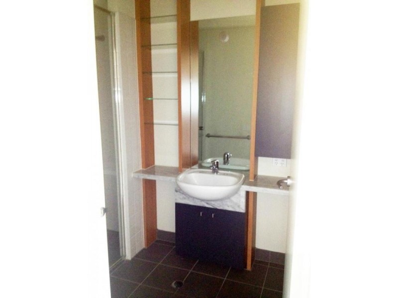 64/80 Trenerry Crescent, Abbotsford VIC 3067