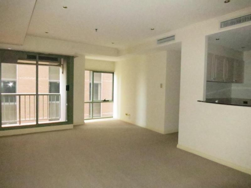 305/15 Queens Road, Melbourne VIC 3004