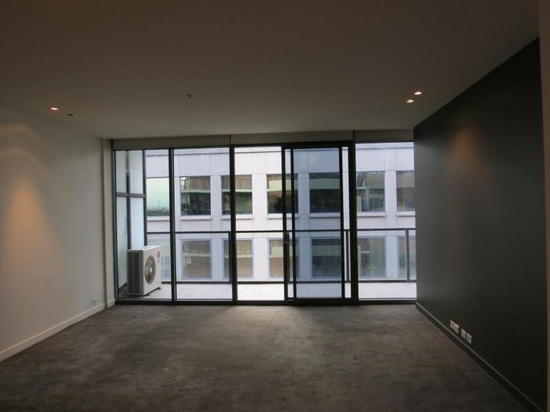 907/55 Queens Road, Melbourne VIC 3000