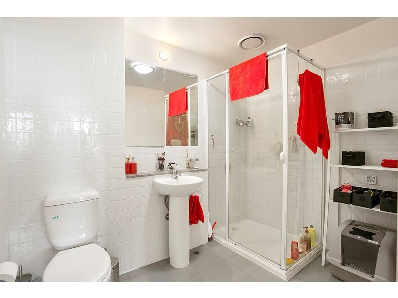 1115/250 Elizabeth Street, Melbourne VIC 3000