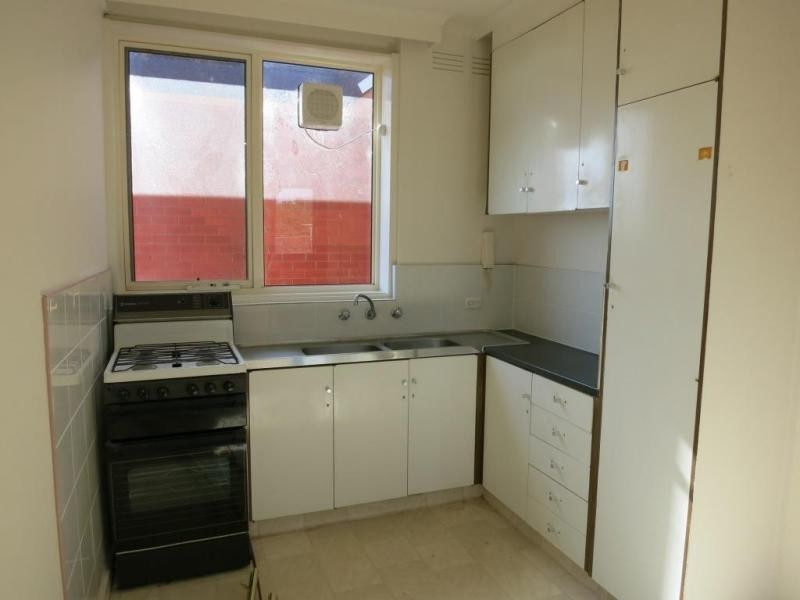 22/37 Hotham Street, St Kilda East VIC 3183