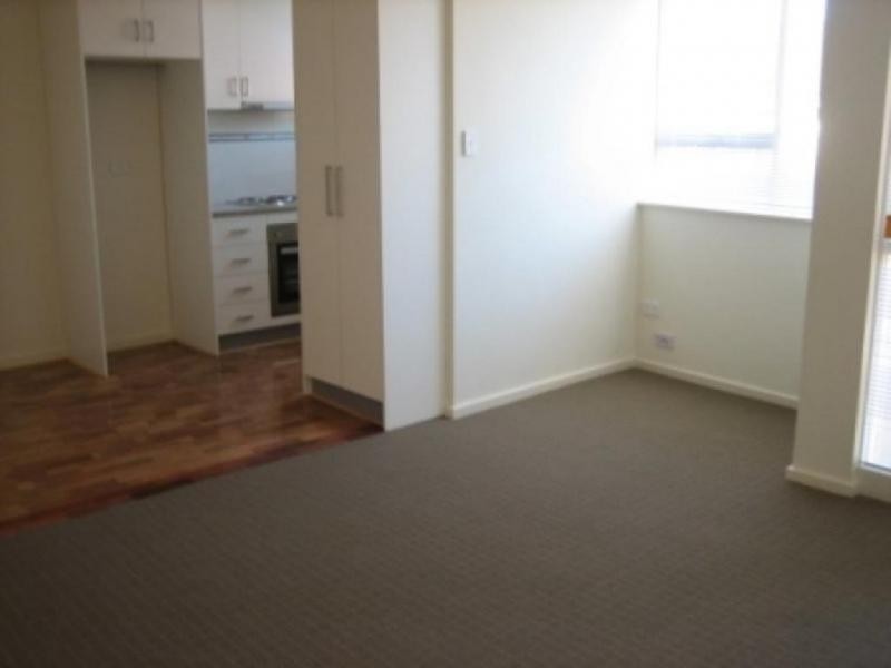 2/306 Grange Road, Ormond VIC 3204