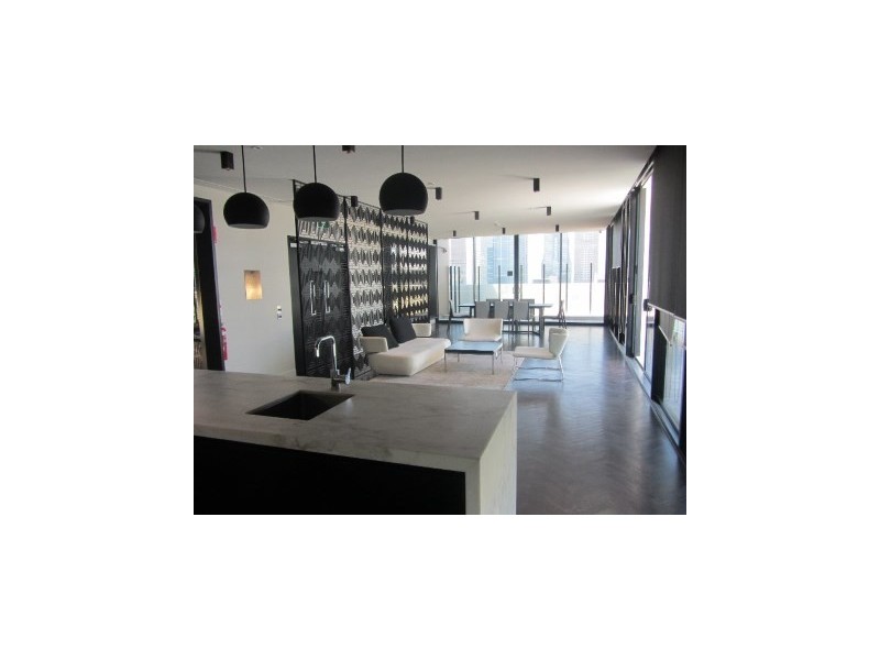 2805/33 Mackenzie Street, Melbourne VIC 3000