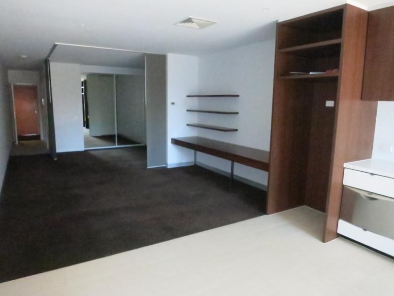 1106/555 Flinders Street, Melbourne VIC 3000
