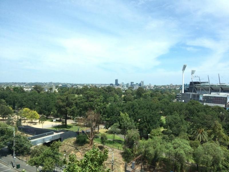 602/166 Wellington Parade, East Melbourne VIC 3002