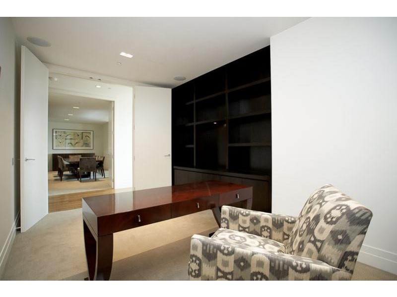 606/150 Clarendon Street, East Melbourne VIC 3002