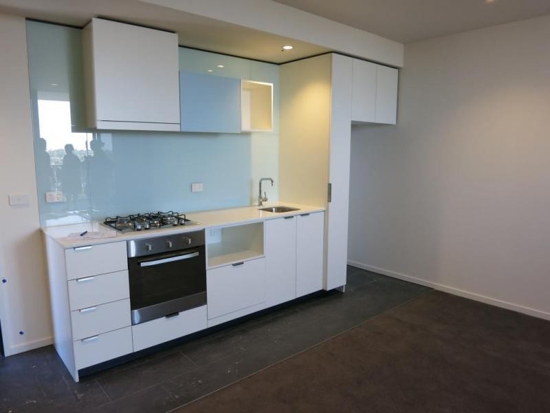 602/19-21 Hanover Street, Oakleigh VIC 3166