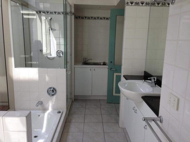 68 Young Street, Fitzroy VIC 3065